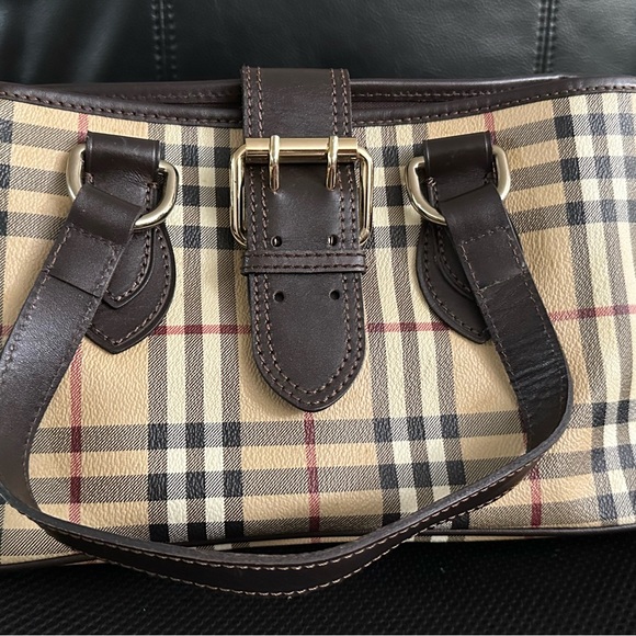 BURBERRY - Picture 2 of 4